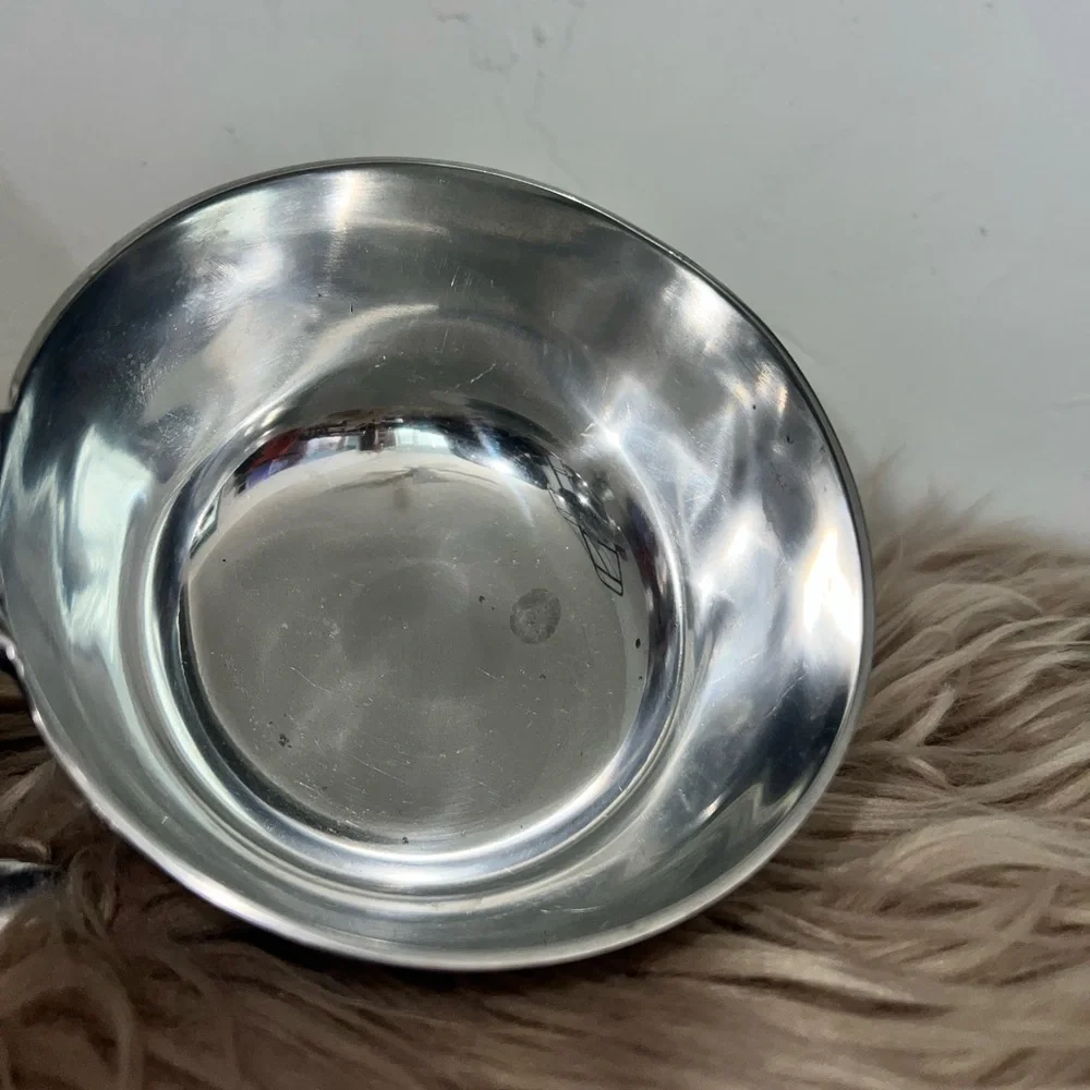 Easter Bunny w/ Attached Bowl Shiny Silver Finish Aluminum 7